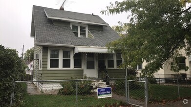 Building Photo - 957 St Anthony Ave