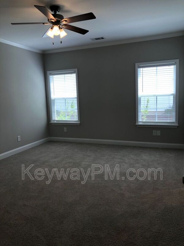 Building Photo - 219 Andrews Ln