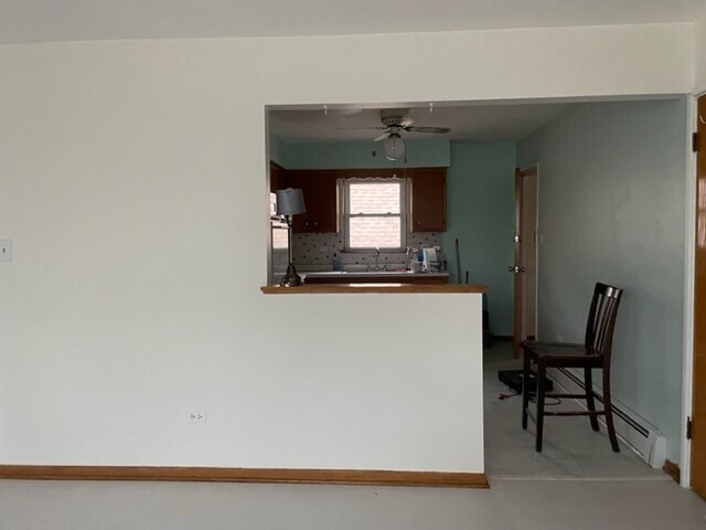 Foto del edificio - 4658 S Troy St