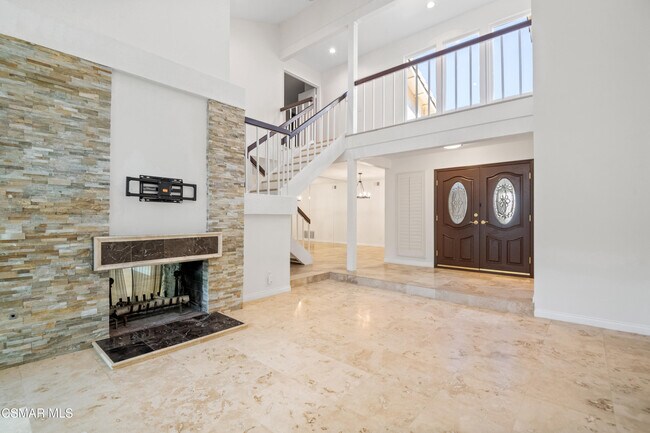 Foto del edificio - 681 Triunfo Canyon Rd