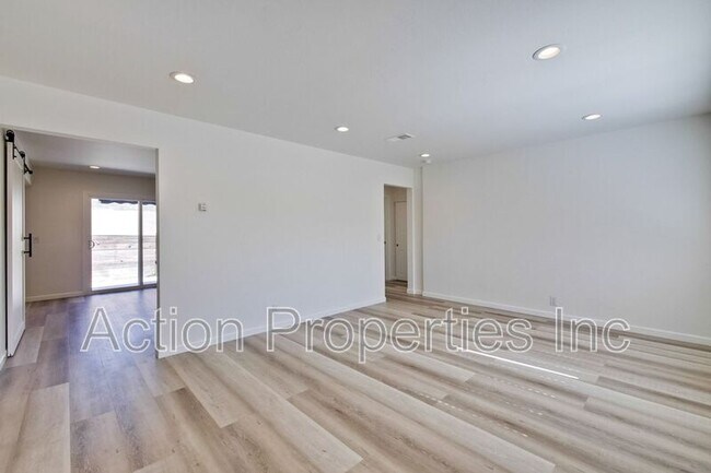 Foto del edificio - 146 Kittoe Dr