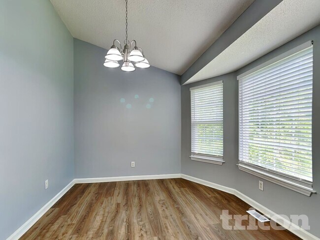 Building Photo - 29 Cedars Glen Cir