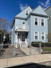 Building Photo - 15 Dawes St