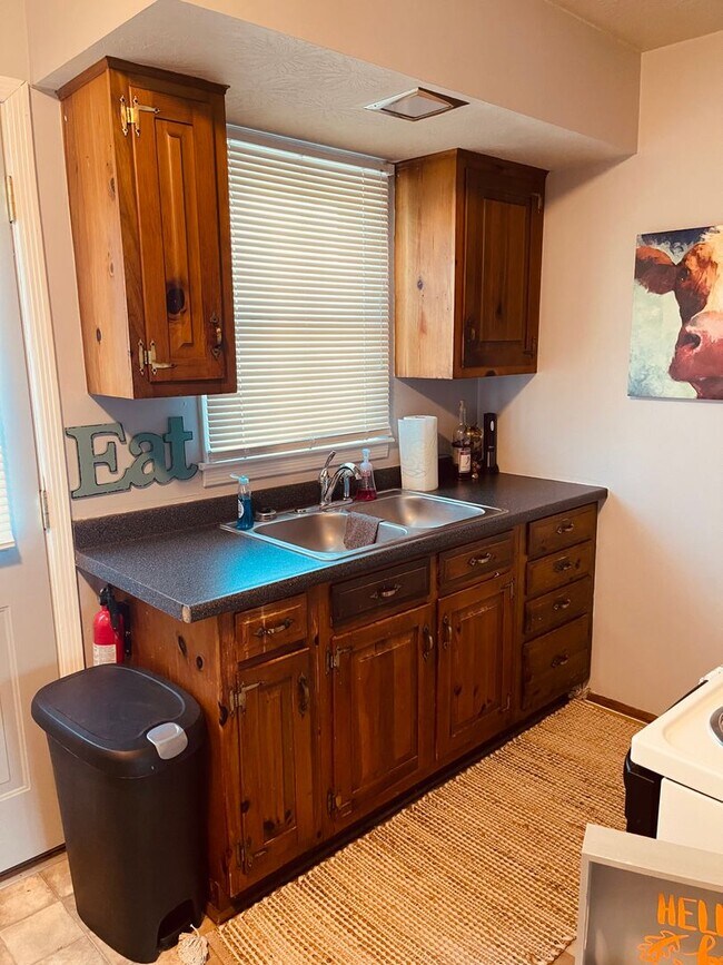 Foto del edificio - Apartment for Rent in Broadway