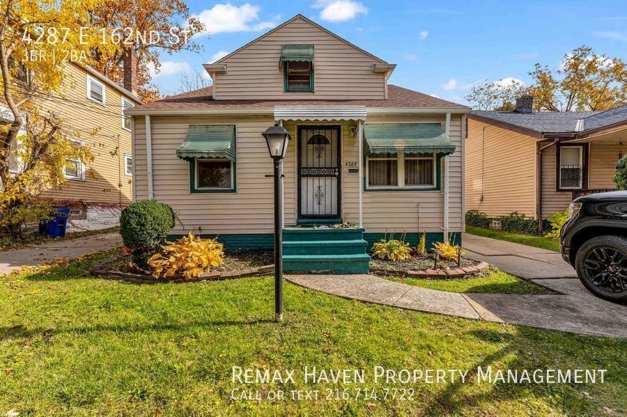 Primary Photo - 4287 E 162, Cleveland- Spacious 3 bedrooms...