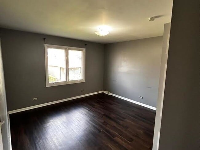 Building Photo - 3255 S 61st Ct