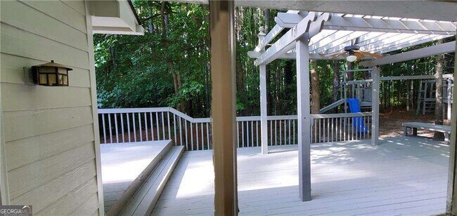 Foto del edificio - 4505 Pinehollow Ct