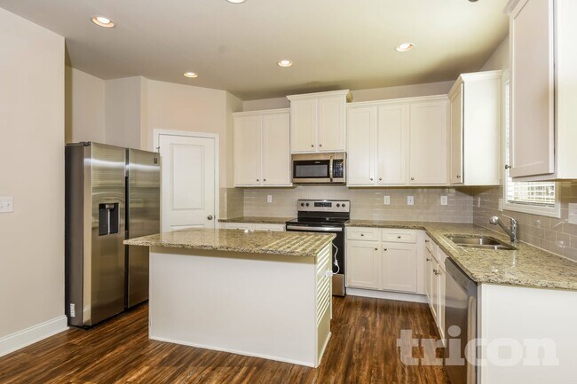 Building Photo - 504 Ireland Ln