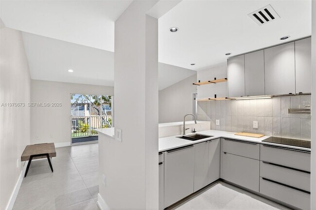 Foto del edificio - 401 SE 10th St