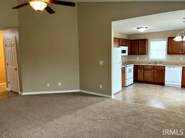 Building Photo - 3701 Bronson Ln