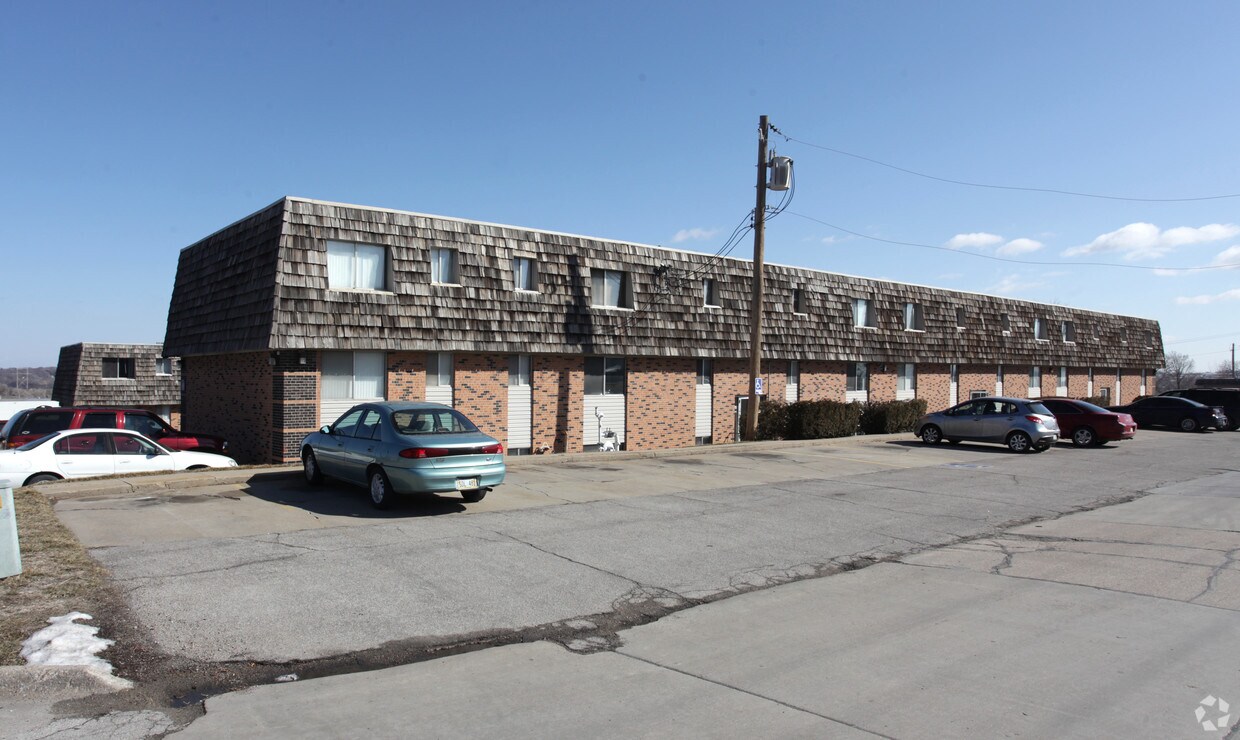 Primary Photo - 4751 S 83rd St