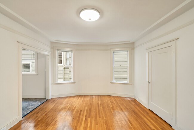Foto del edificio - 2510 Van Ness Ave
