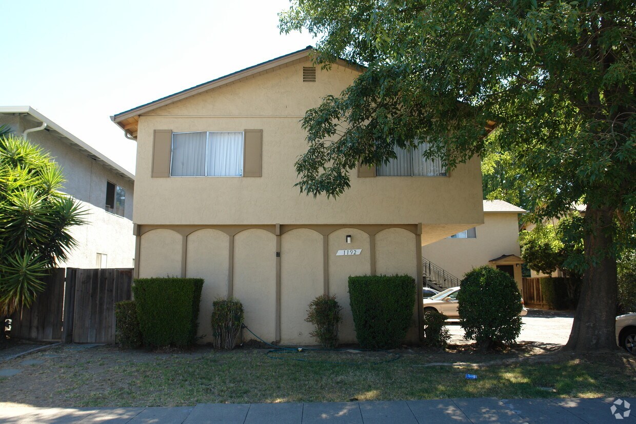 Building Photo - 1192 Francisco Ave