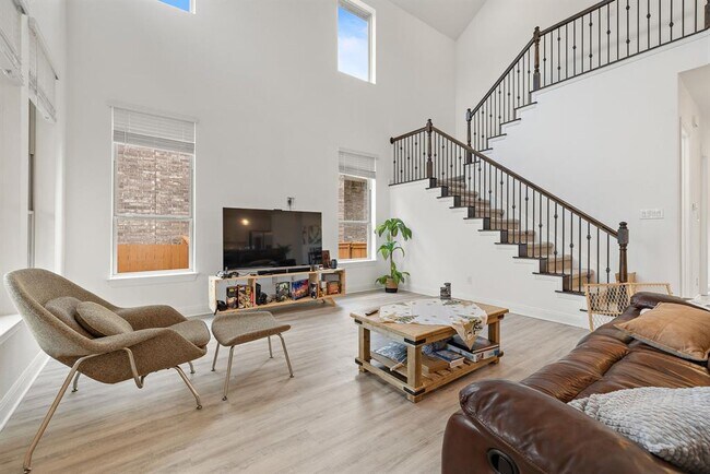Foto del edificio - 2901 Oak Chase Cv