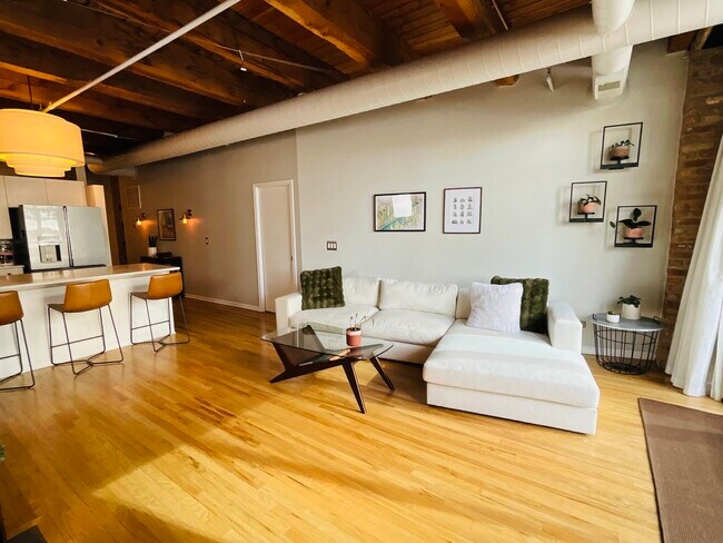 Foto del edificio - 520 W Huron St