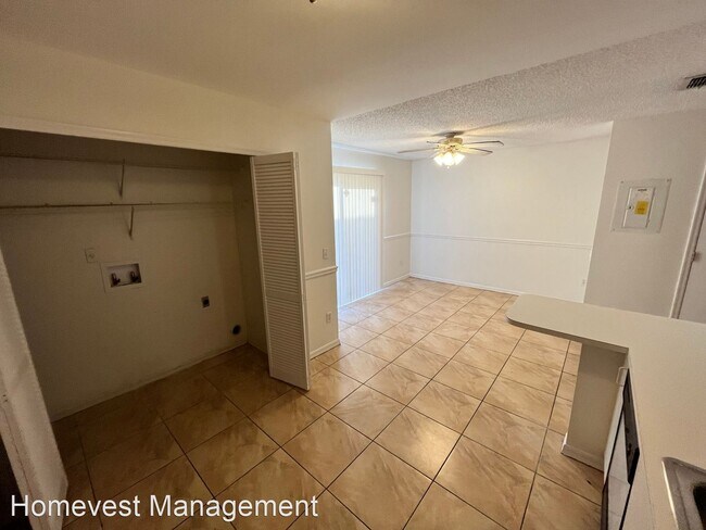 Building Photo - 3 br, 2.5 bath House - 12372 Shady Spring Way
