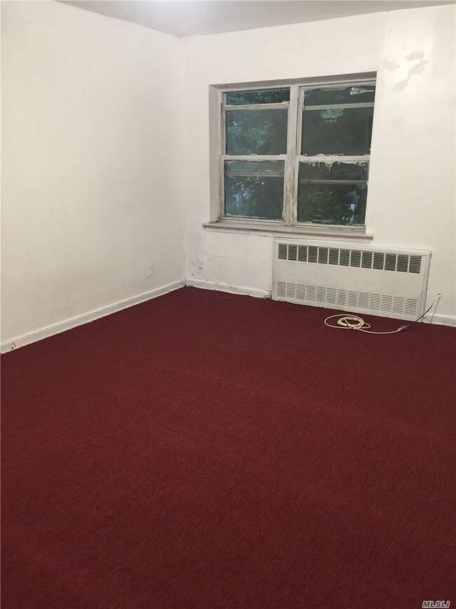 Building Photo - 31-47 49th St
