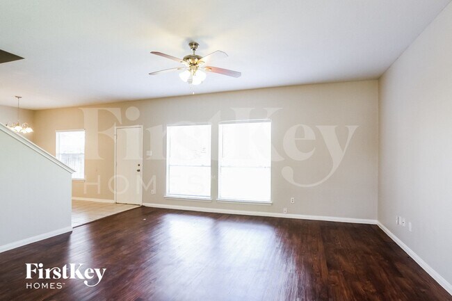 Building Photo - 17014 Carbridge Dr