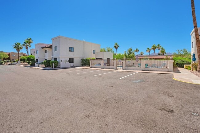 Building Photo - Two bedroom, two bathroom in fountain hills