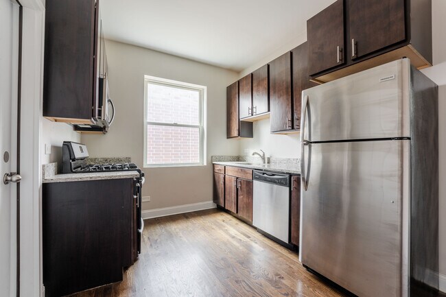 Foto del edificio - 1437 W Carmen Ave