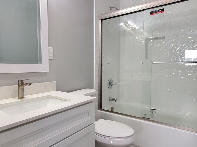 Foto del edificio - 3756-3762 Poinciana Dr