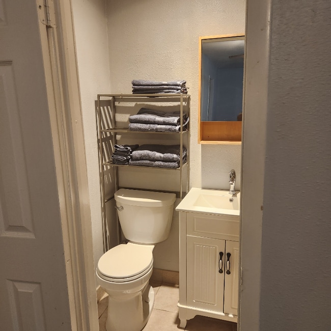 Building Photo - 21319 Park Orchard Dr