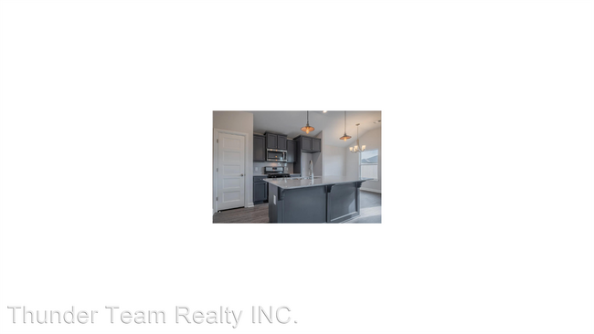 Building Photo - 3 br, 2 bath House - 15712 Gunnison Dr,
