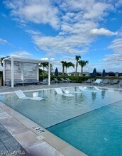 Building Photo - 8857 Oceana Wy