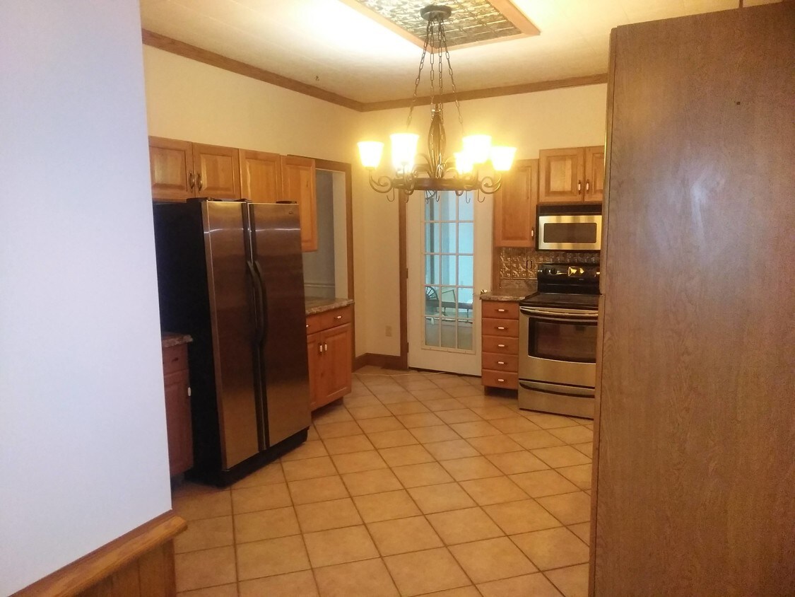 78 Taylor Rd, McDonald, PA 15057 Townhome Rentals in McDonald PA