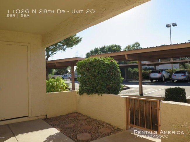 Building Photo - Nice Condo in North Phoenix Lake Community