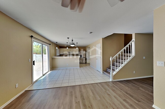 Building Photo - 360 E Atlas Cedar Pl