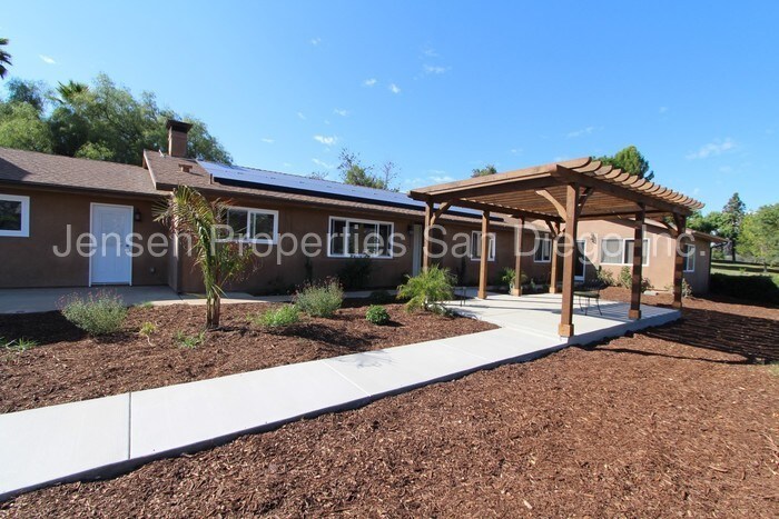 Foto principal - 1035 Olive Ave