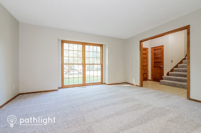 Foto del edificio - 5208 NW Walden Dr, Kansas City, MO, 64151