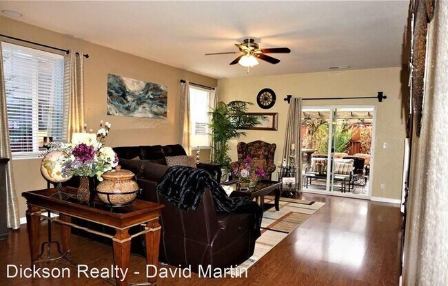 Building Photo - 3 br, 2 bath House - 2428 Darby Rose Ln