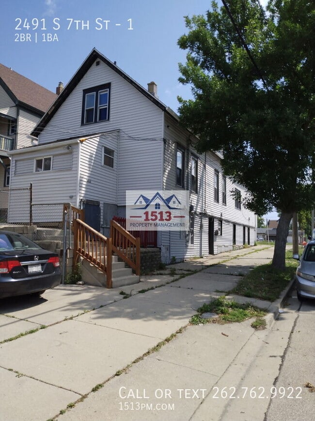 Building Photo - 2491 S 7th St