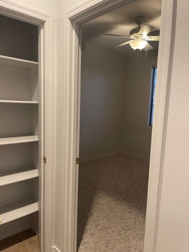 Foto del edificio - 1 Year rental only - 3-bedroom 2 bath Home...