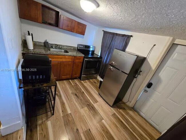 Foto del edificio - 7638 N Miami Ave