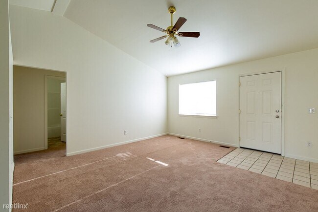 Building Photo - 3 br, 2 bath House - 46353 Dequindre Rd