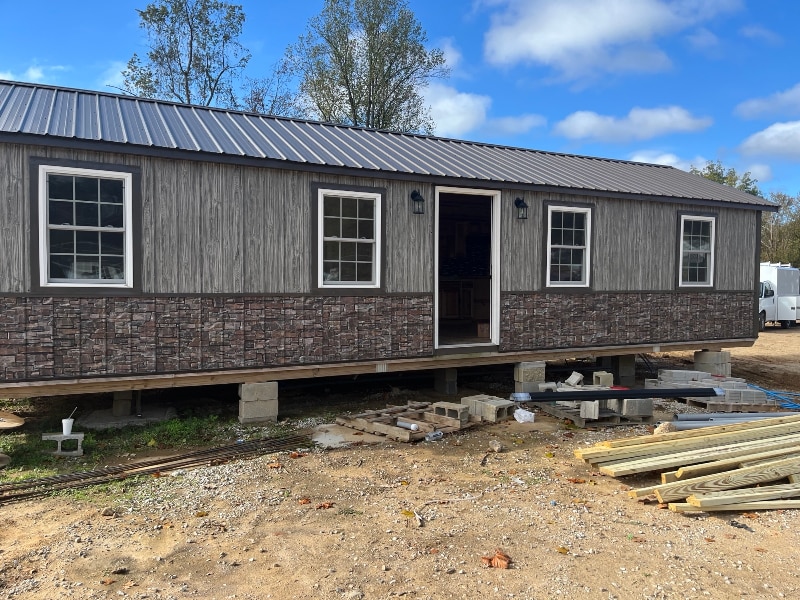 Building Photo - 26 Landon Ln