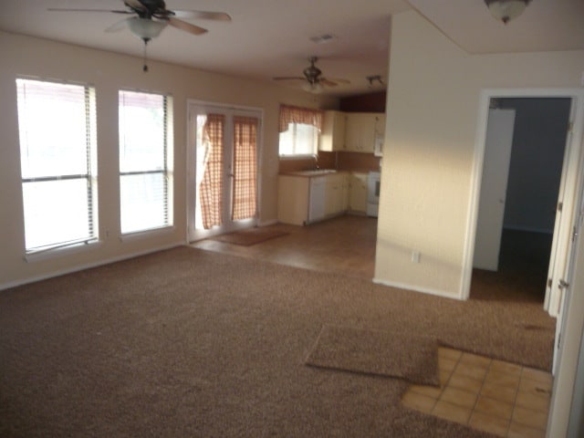 Building Photo - 114 SE Trenton Rd