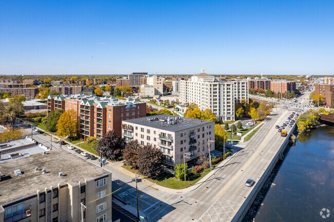 Aerial Photo - Thacker Point Condominiums
