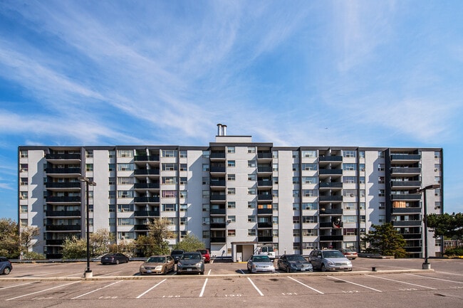 Building Photo - Pacific Way Apartments