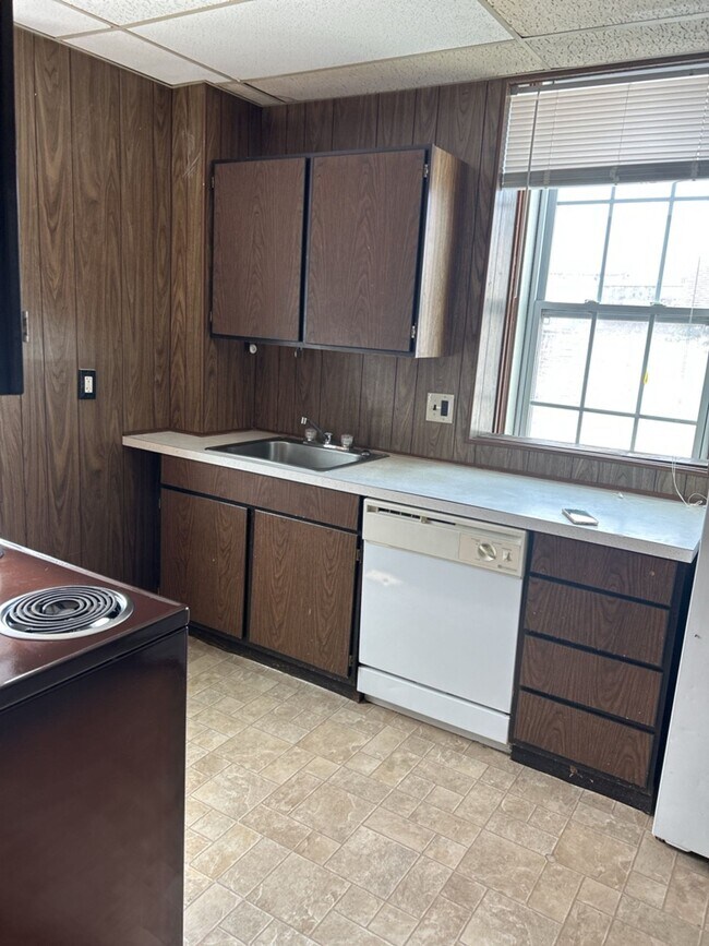 Foto del edificio - 736 1/2 Massachusetts St