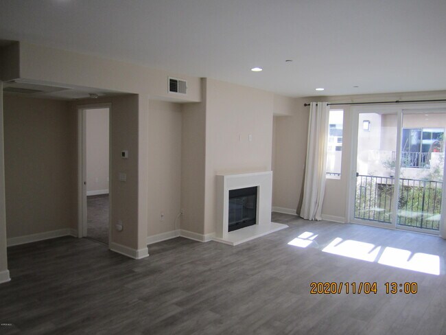 Foto del edificio - 10878 Bloomfield St