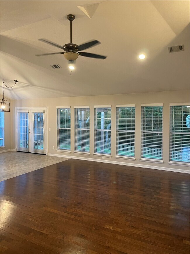 Foto del edificio - 1623 Garden Ave