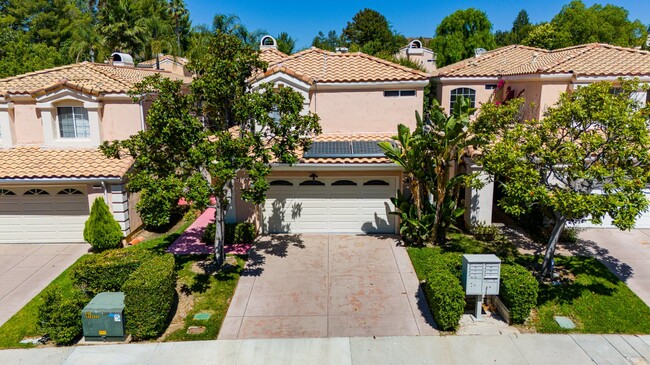 Foto del edificio - 25805 Dickens Ct