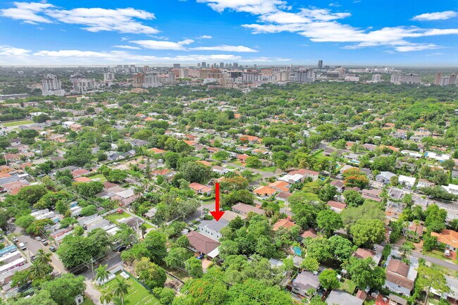 Foto del edificio - 972 SW 44th Ave