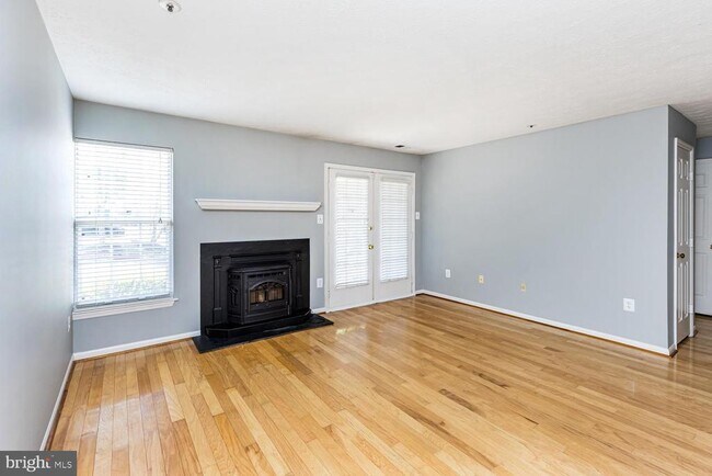 Building Photo - 4732 Dorsey Hall Dr