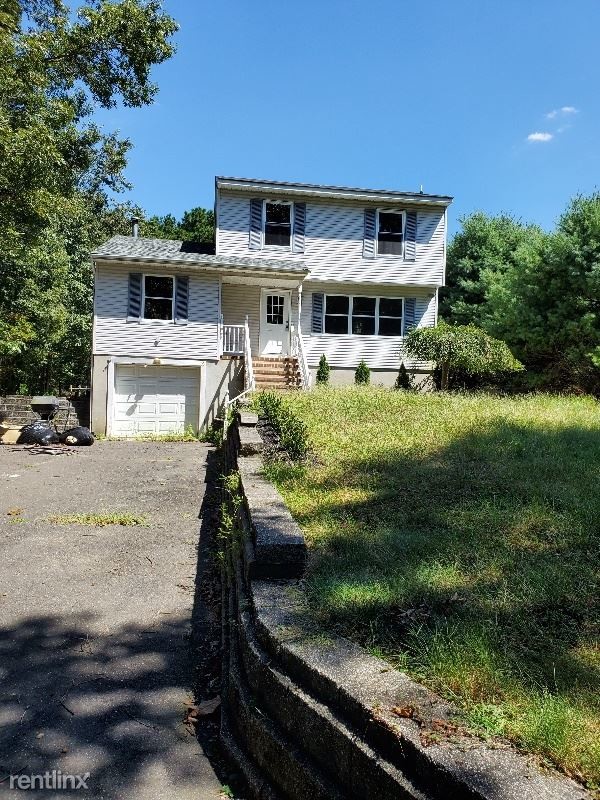 Primary Photo - 3 br, 2.5 bath House - 375 S Stump Tavern Rd