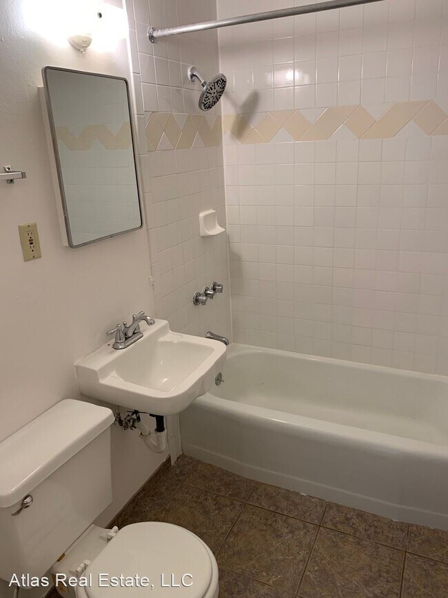 Foto del edificio - 1802-1806 E La Salle St